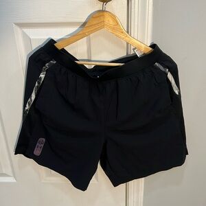 Under armor black Shorts swimming size large
